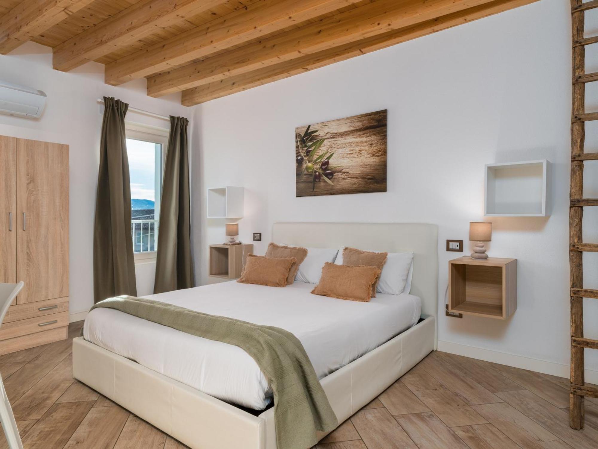 B&B Vistalago Toscolano Maderno Bagian luar foto