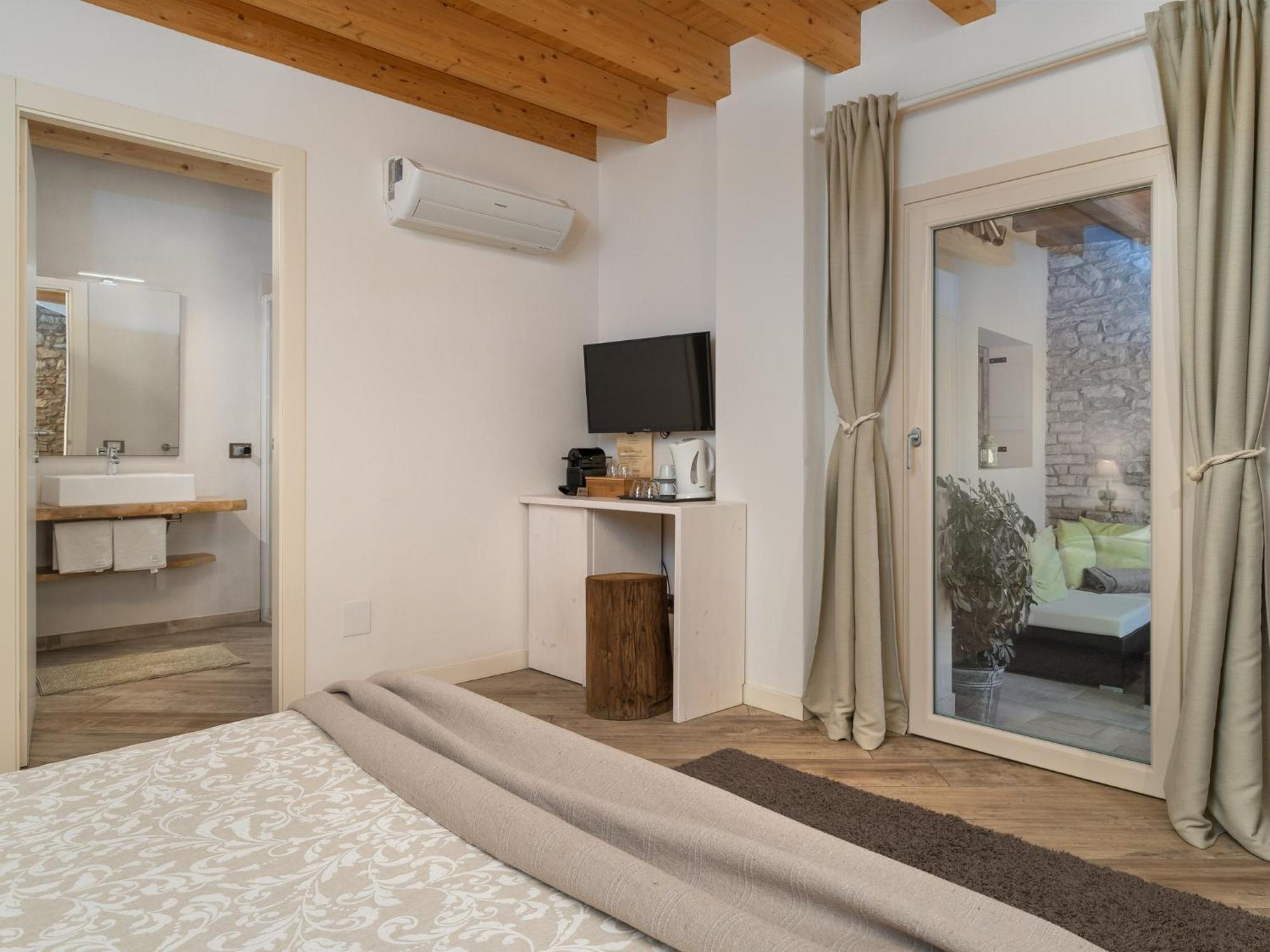 B&B Vistalago Toscolano Maderno Bagian luar foto